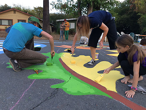 recoating a green and yellow oak leaf